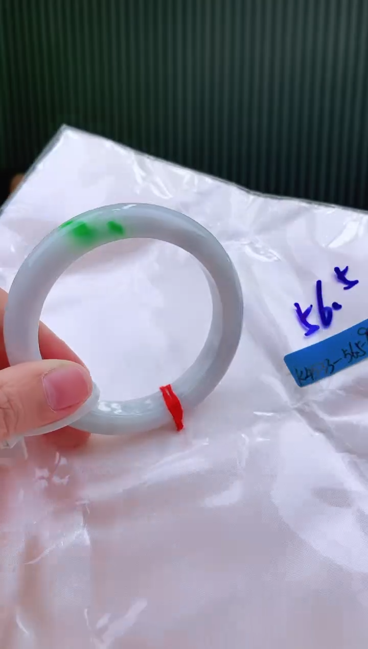 未镶嵌手镯翡翠56+