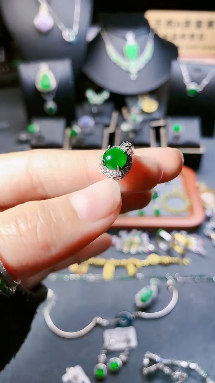 【闪购商品】翡翠戒指银S925镶嵌戒指