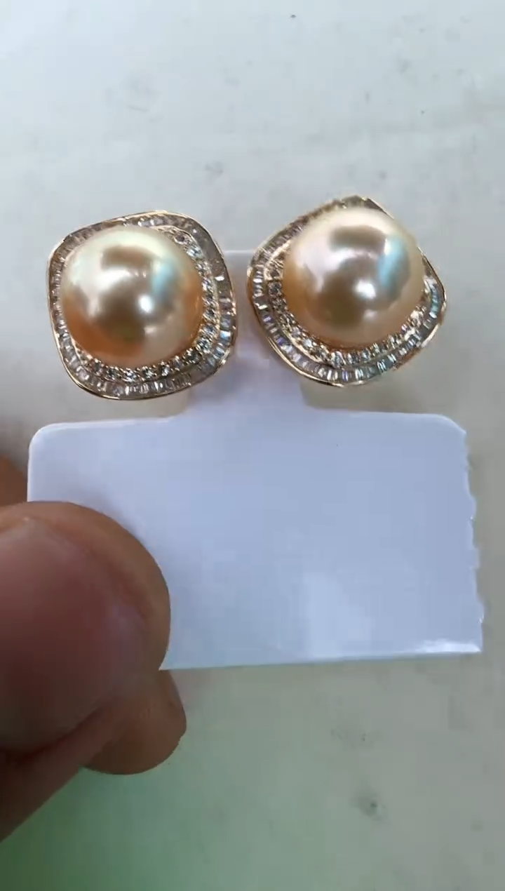【闪购商品】海水珍珠耳饰银S925镶嵌耳钉