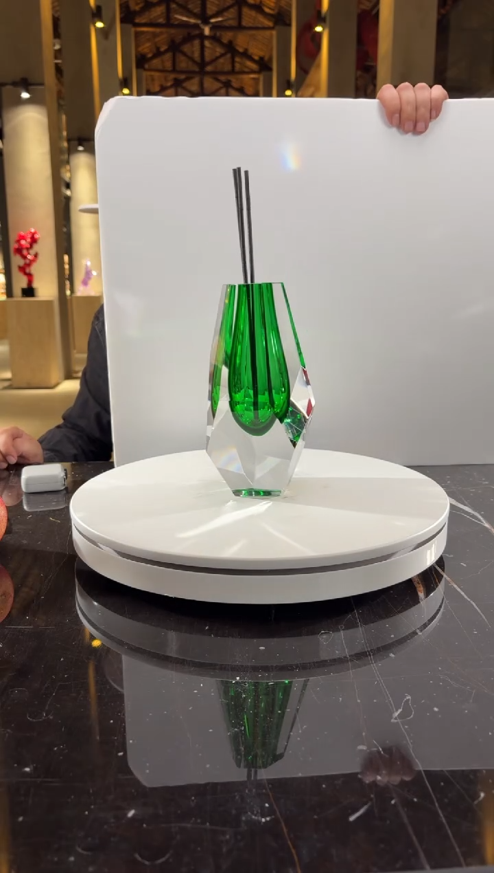 摆件0201010-3祖母绿钻石花器香薰瓶