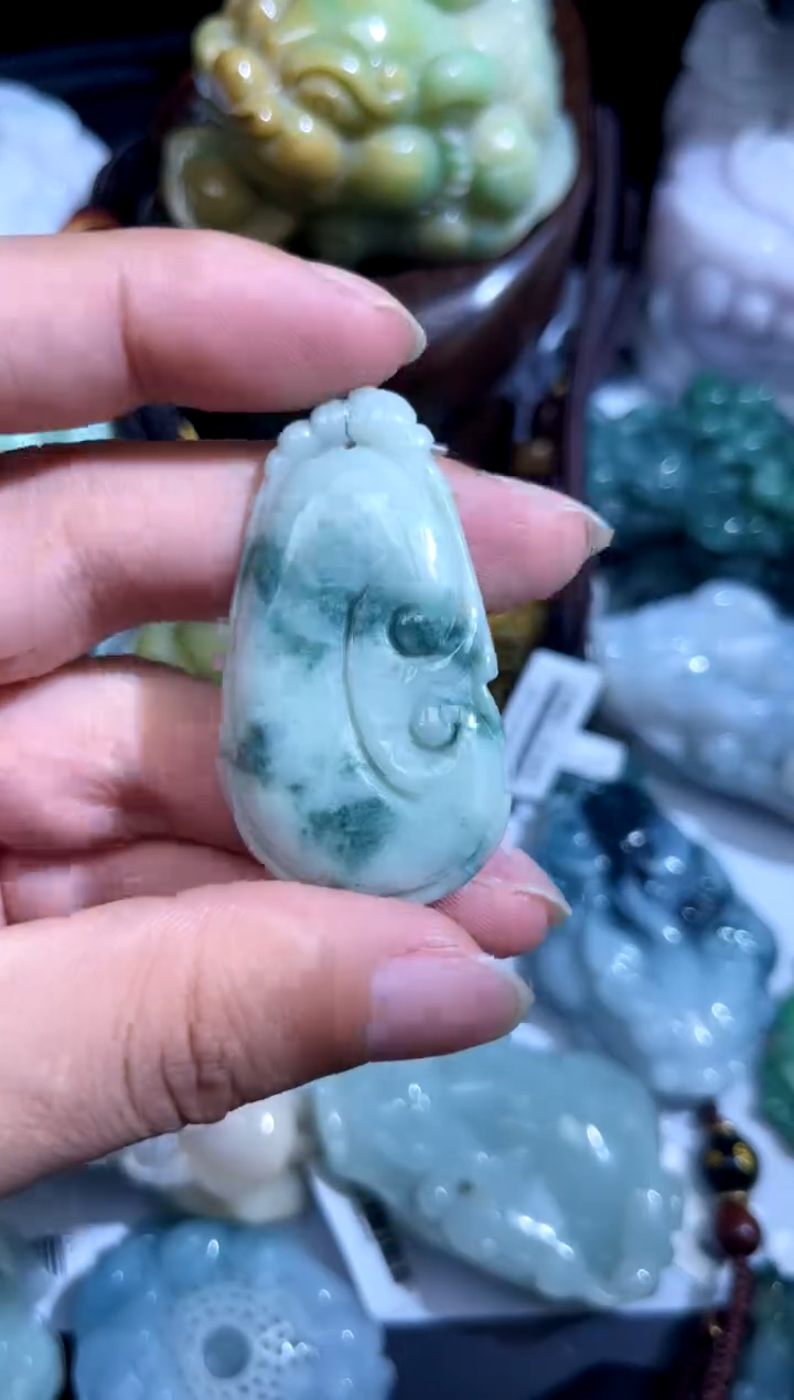 翡翠未镶嵌吊坠(不含链)00000152