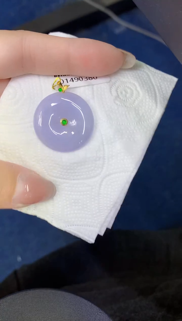 颈饰18K金镶嵌翡翠缅甸天然翡翠A货