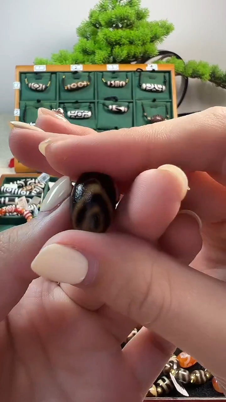 玛瑙/玉髓（覆膜）颈饰合金59（微瑕随机发货）