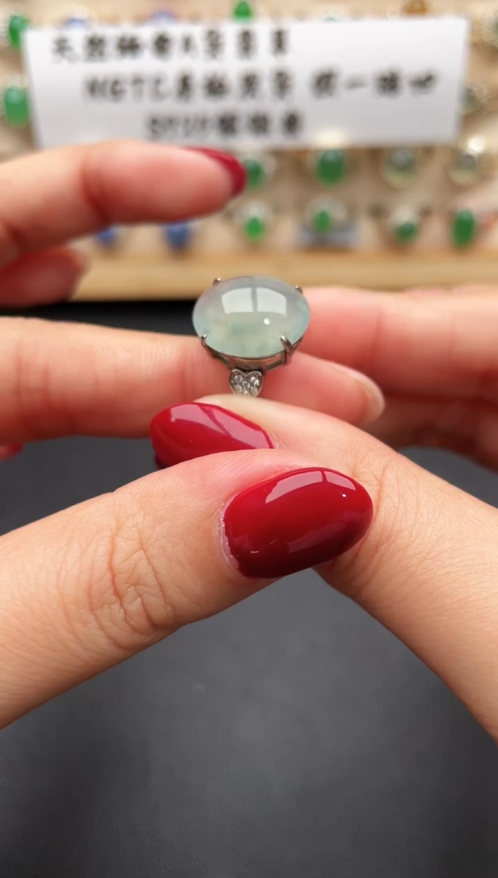 银S925镶嵌戒指翡翠一物一证一礼盒