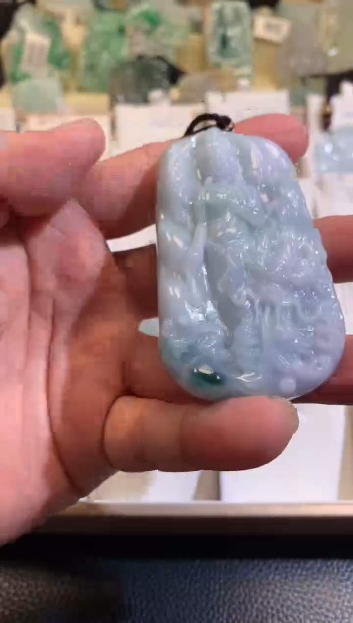 【闪购商品】翡翠颈饰未镶嵌03/06/143