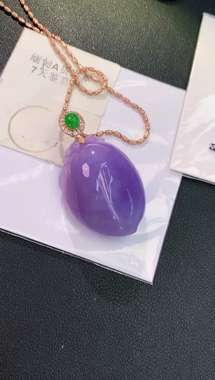 颈饰18K金镶嵌翡翠最***排赠礼盒证书 麦麦