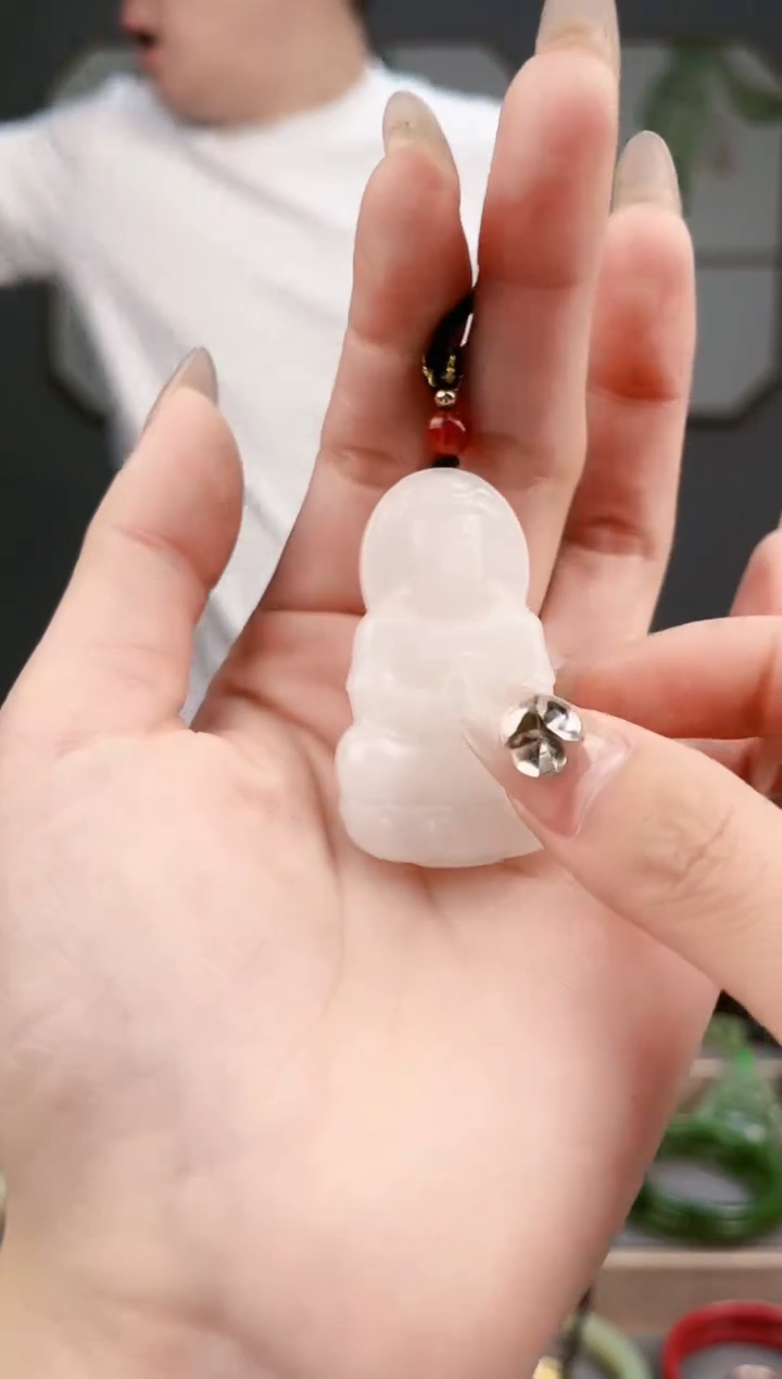 【闪购商品】和田玉颈饰未镶嵌AA多样性发货 拍一发一