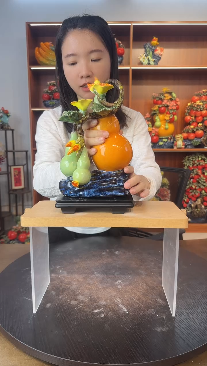 陶瓷有底座三葫芦摆件