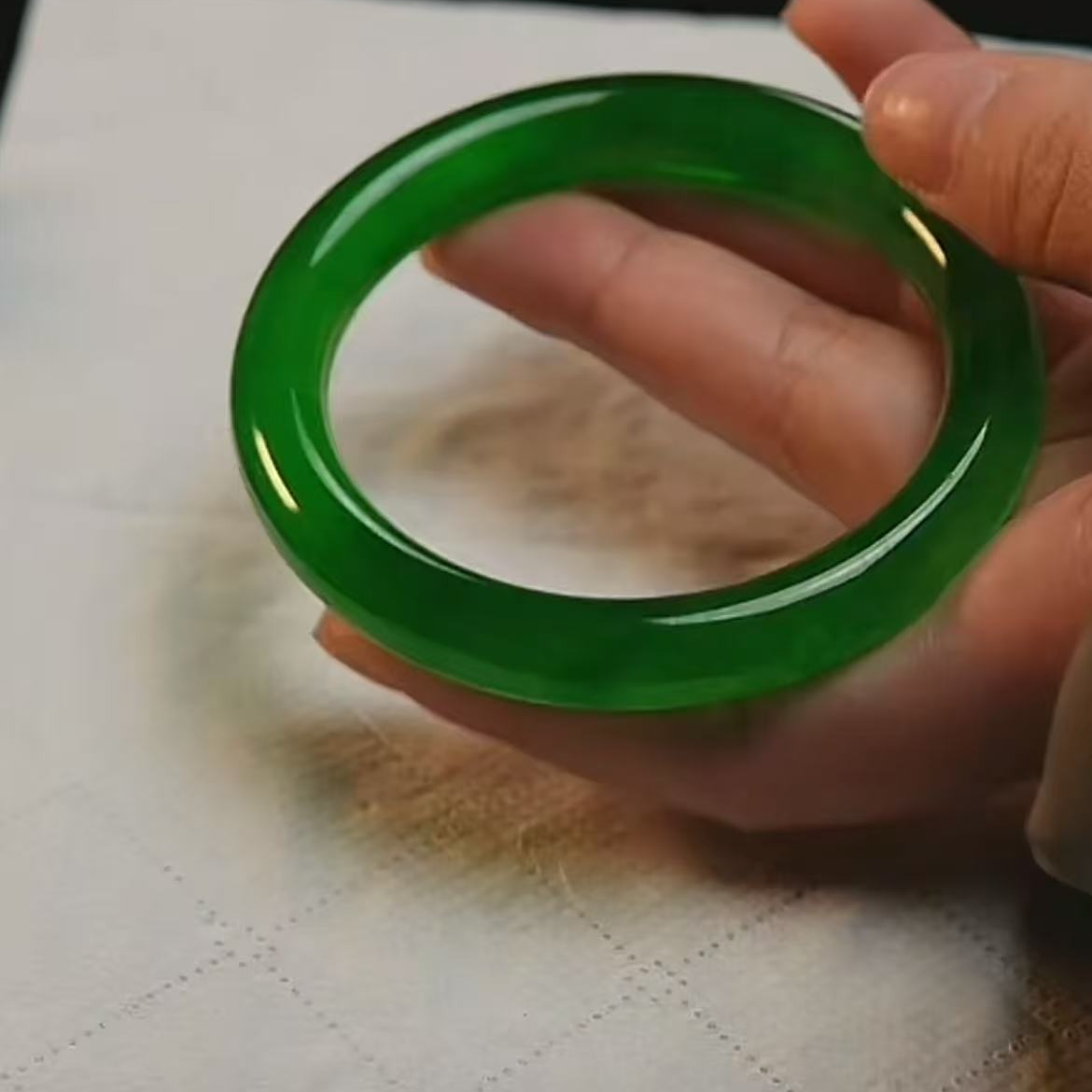 【华夏文物甄选商店02235】翡翠手镯