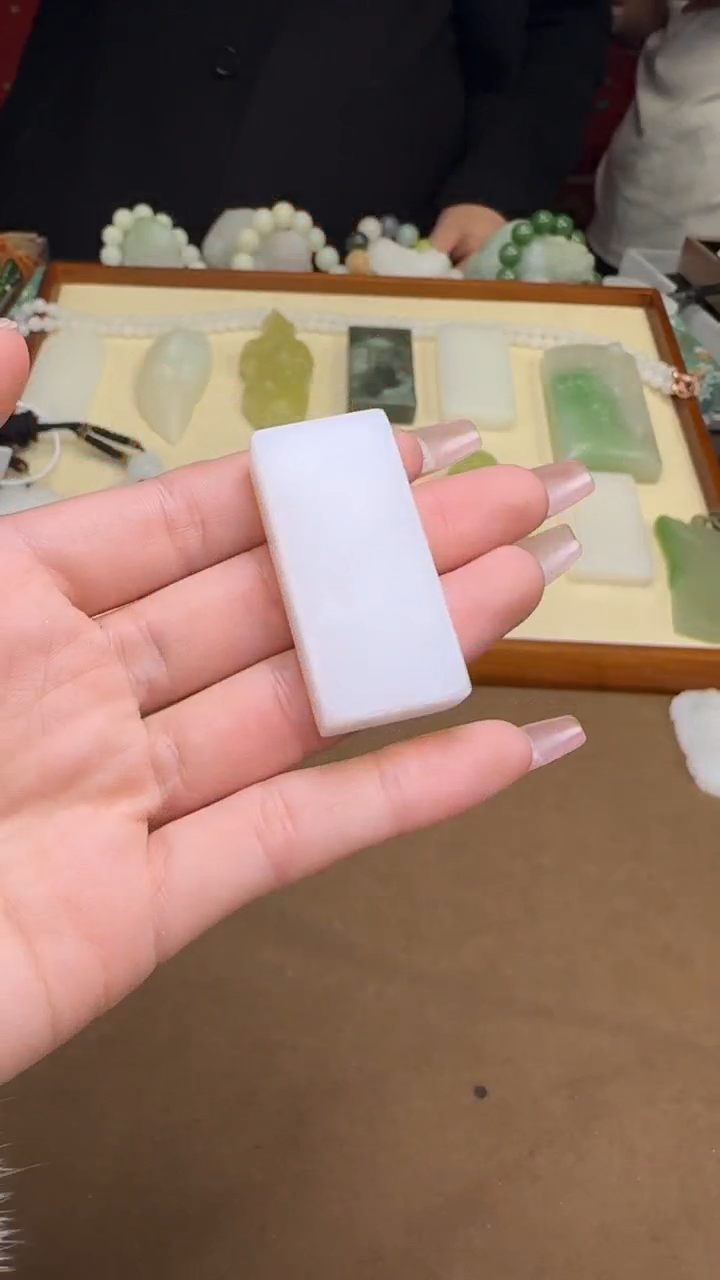 【闪购商品】和田玉吊坠未镶嵌吊坠