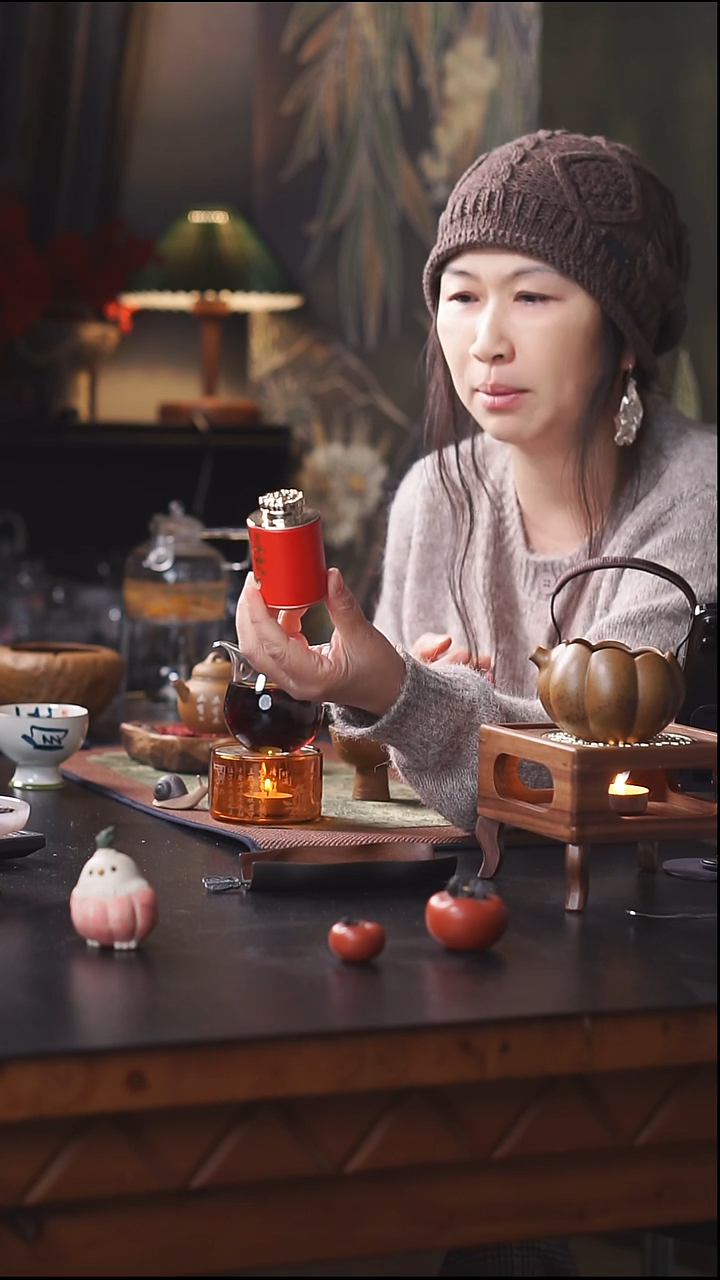 陈皮口味小罐六堡茶