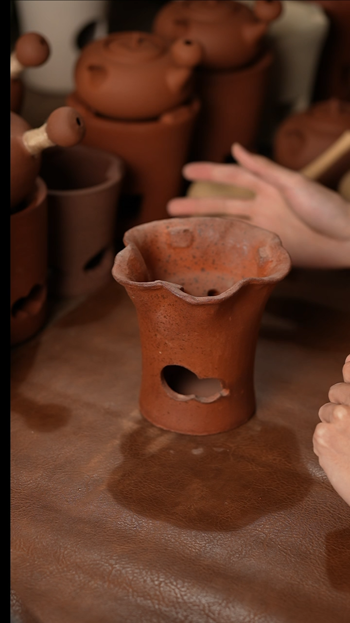 051手捏花收腰炭炉