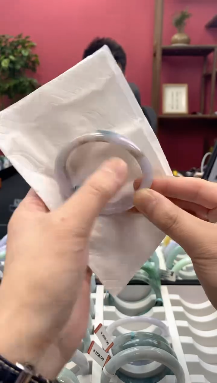 【闪购商品】翡翠手镯未镶嵌00003894