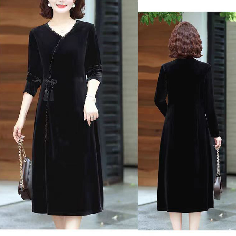 轻熟风女士连衣裙减龄设计感显瘦高级感S675(单品不退不换)