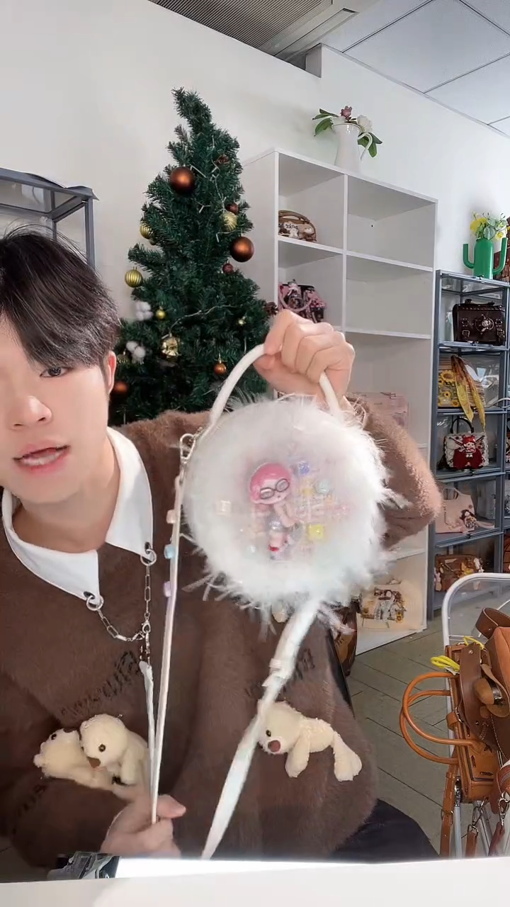 PU必灵饰物局桃之夭夭