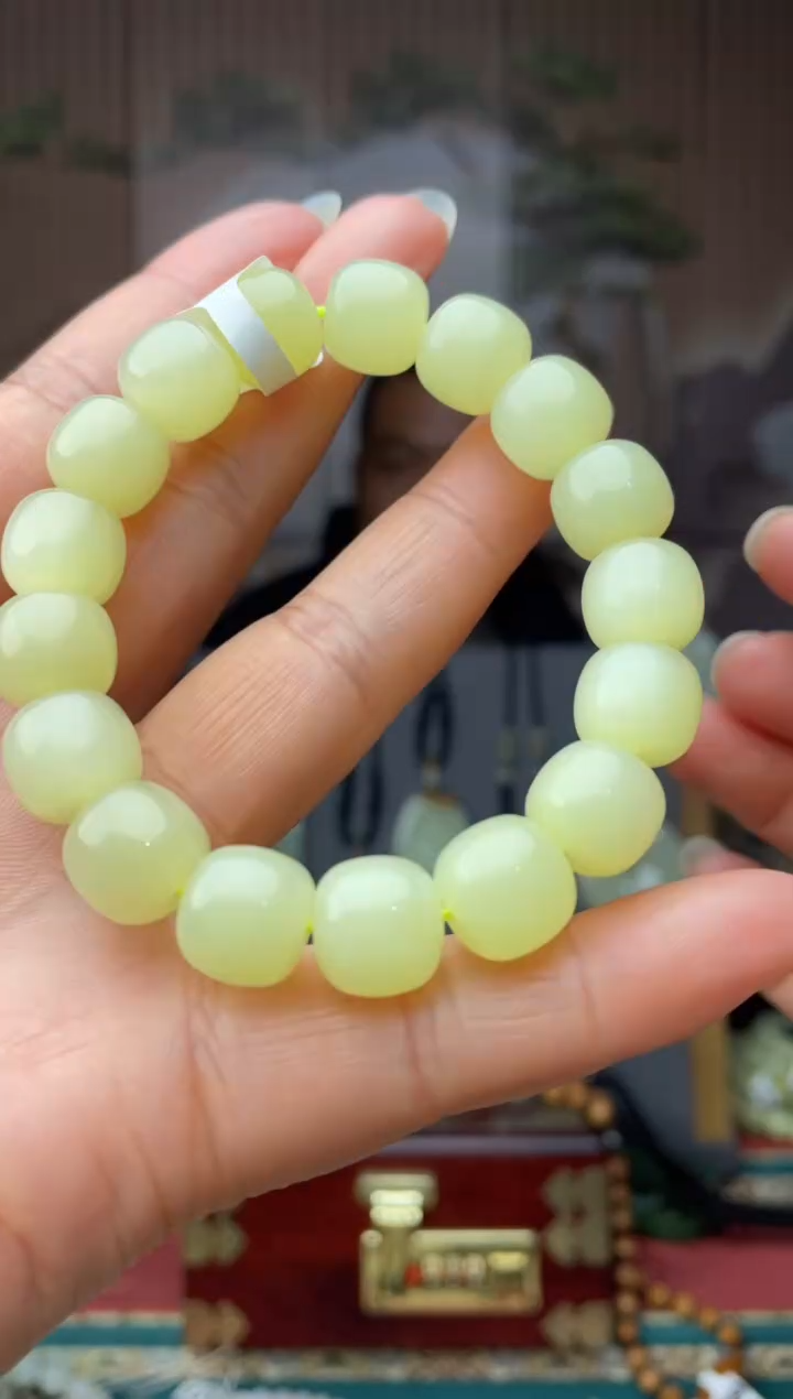 颈饰未镶嵌和田玉拍一发一