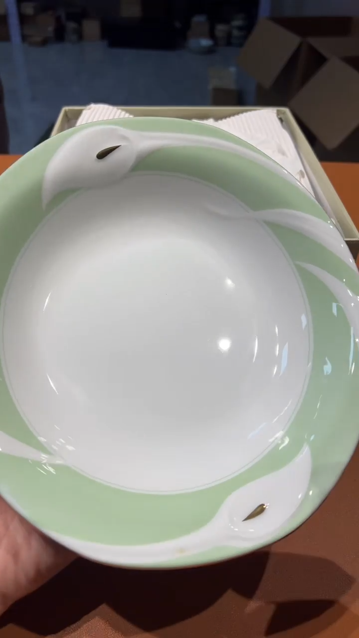 摆件海**哥阿达西日瓷摆件228