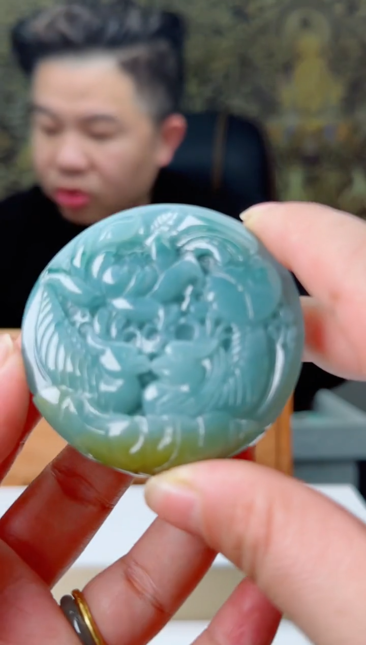 【闪购商品】翡翠颈饰未镶嵌1111111111