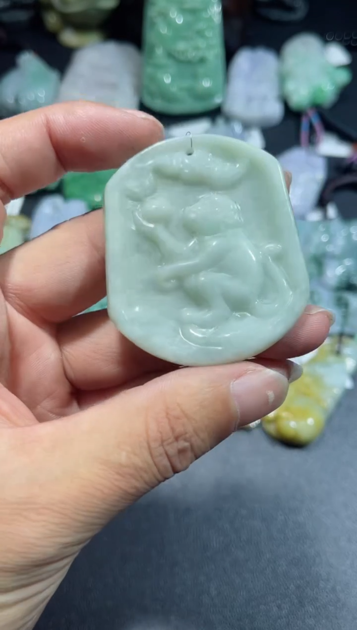 【闪购商品】翡翠颈饰未镶嵌00000256
