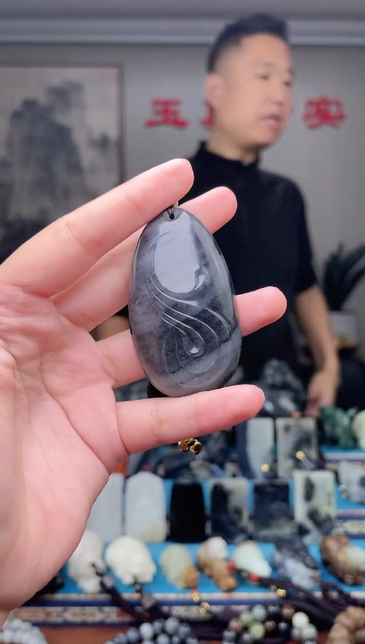 未镶嵌和田玉挂件1