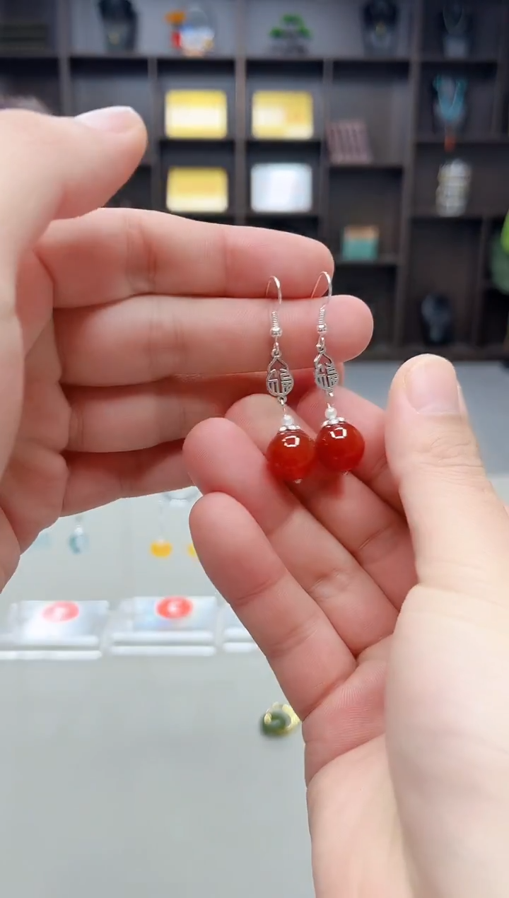 未镶嵌耳饰玛瑙/玉髓230000