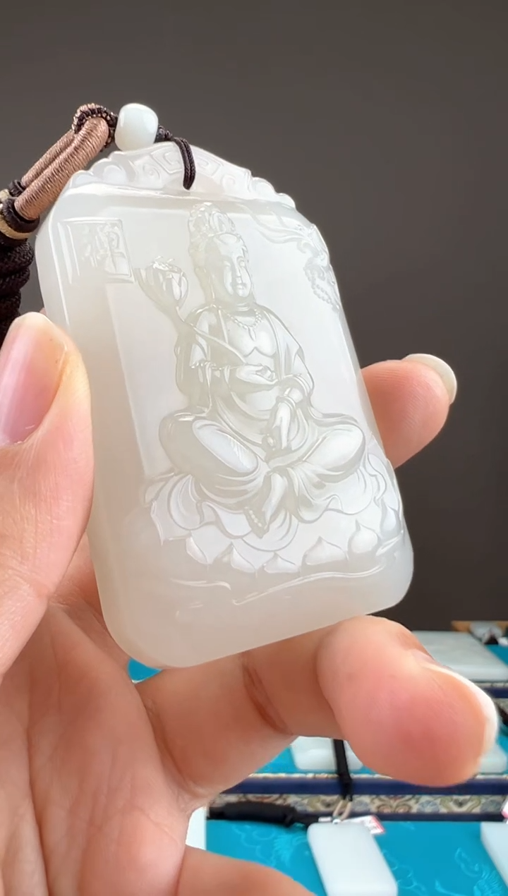 【闪购商品】和田玉颈饰未镶嵌1