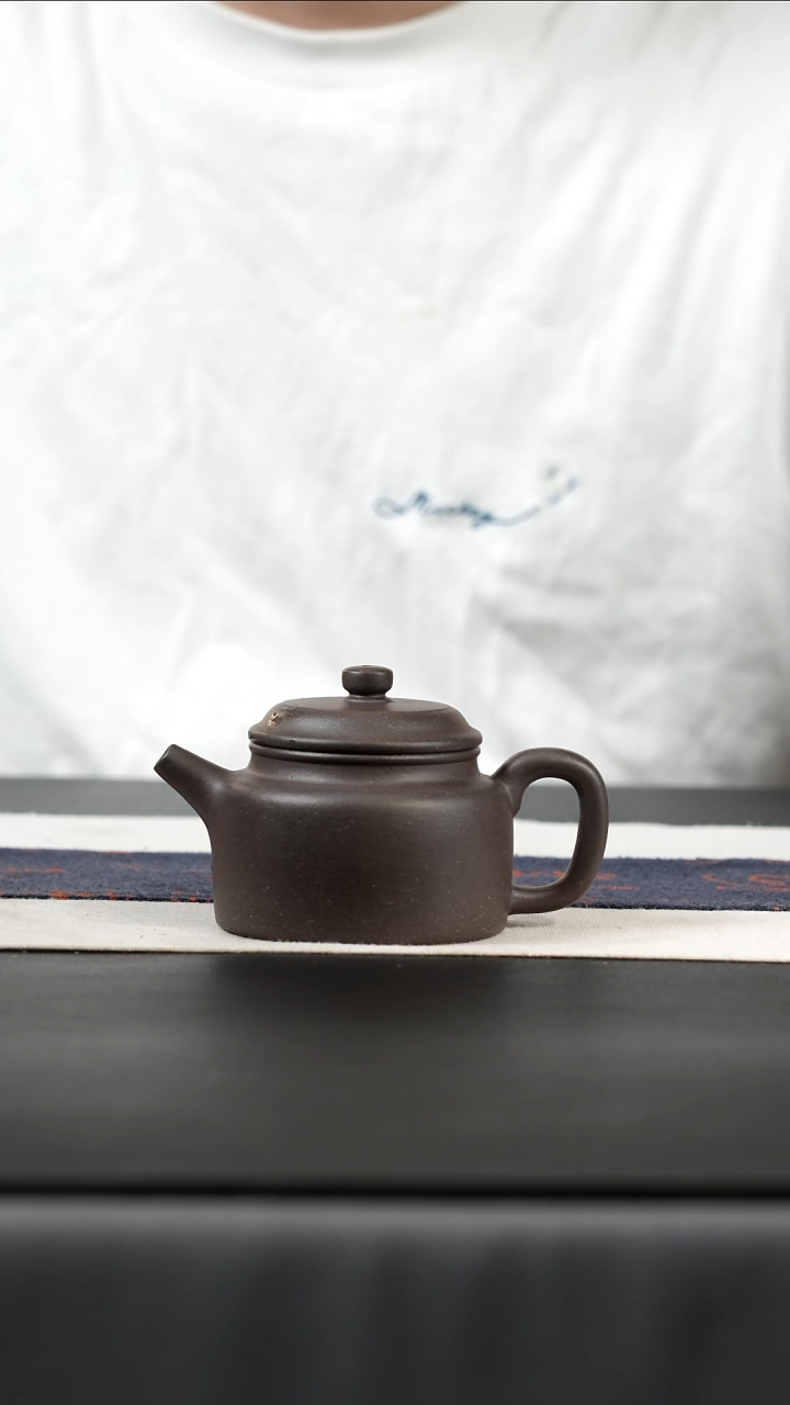 茶壶紫砂天青泥德中，170cc