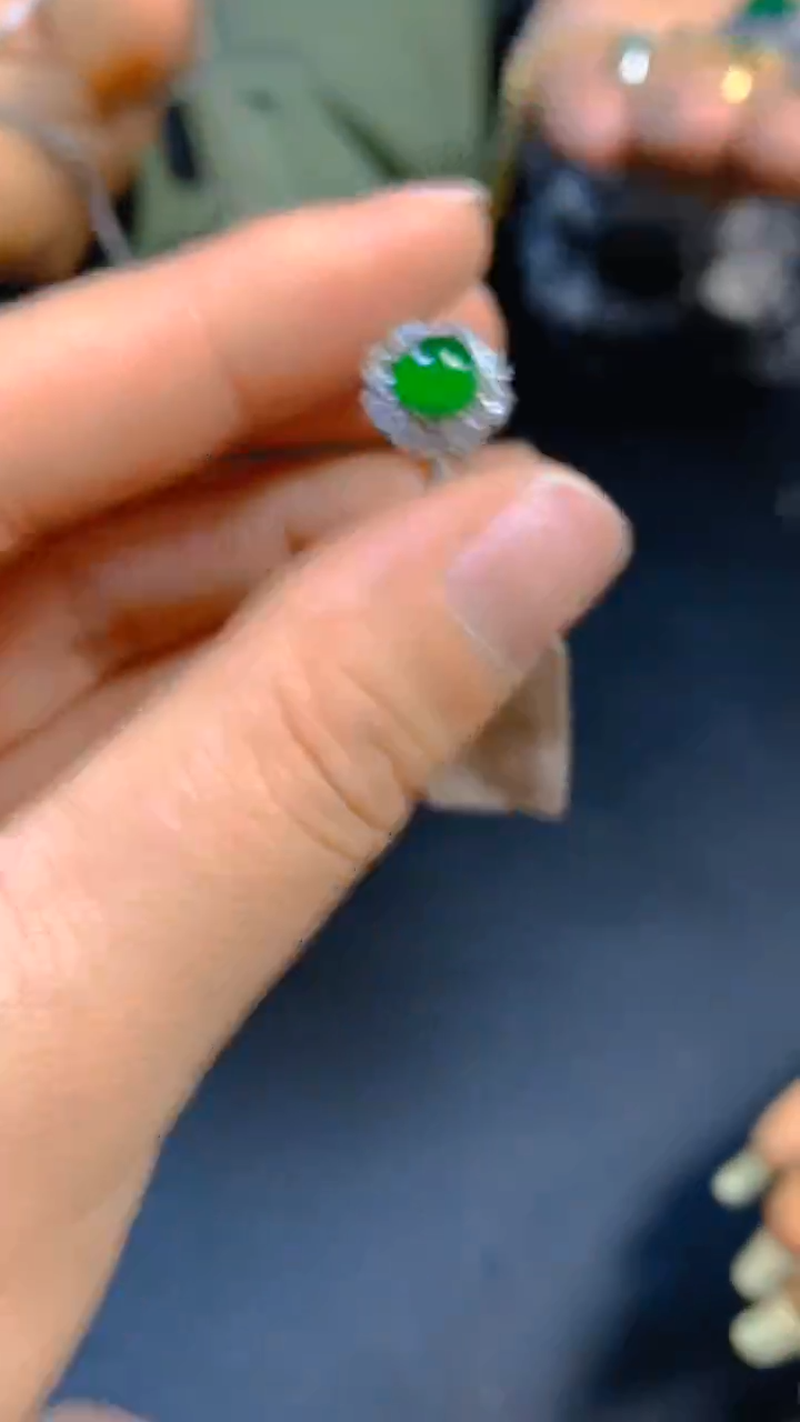 【闪购商品】翡翠耳饰未镶嵌0833628376/多样性发一