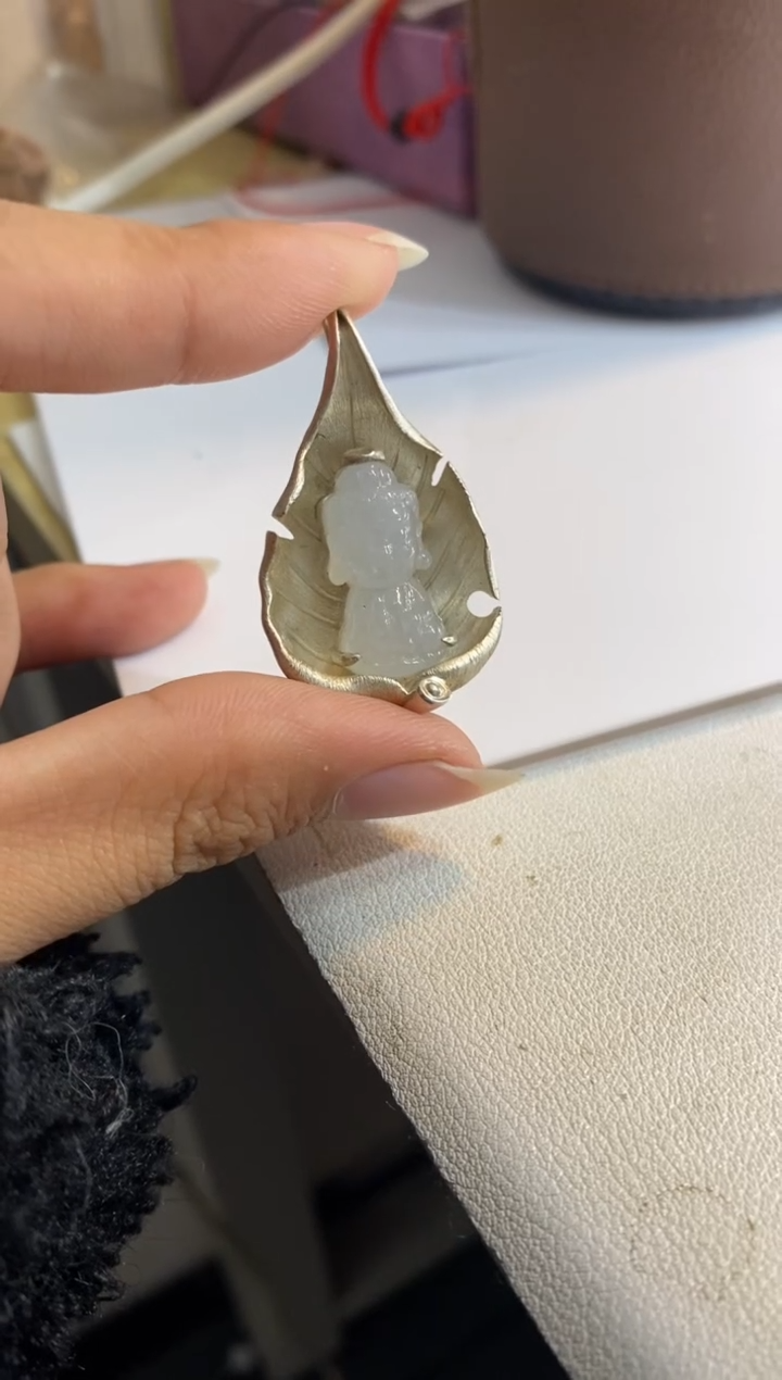 【闪购商品】翡翠颈饰未镶嵌不动明王宝宝佛1