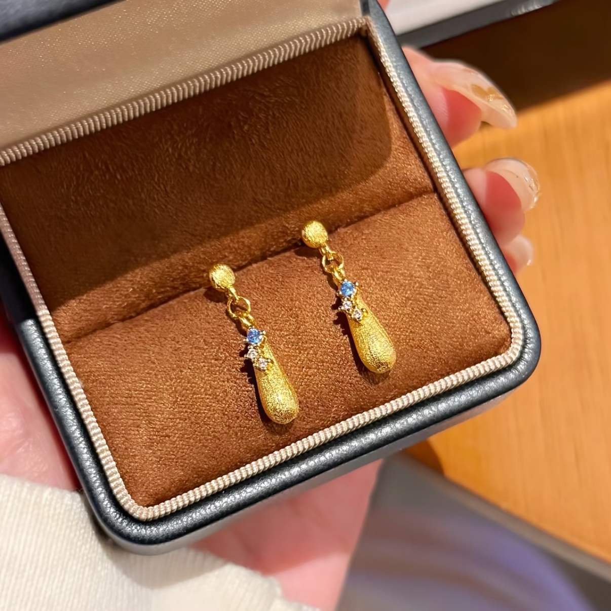铜合金耳饰 新中式国潮风拉丝水滴耳钉女轻奢高级感耳钉气质超仙