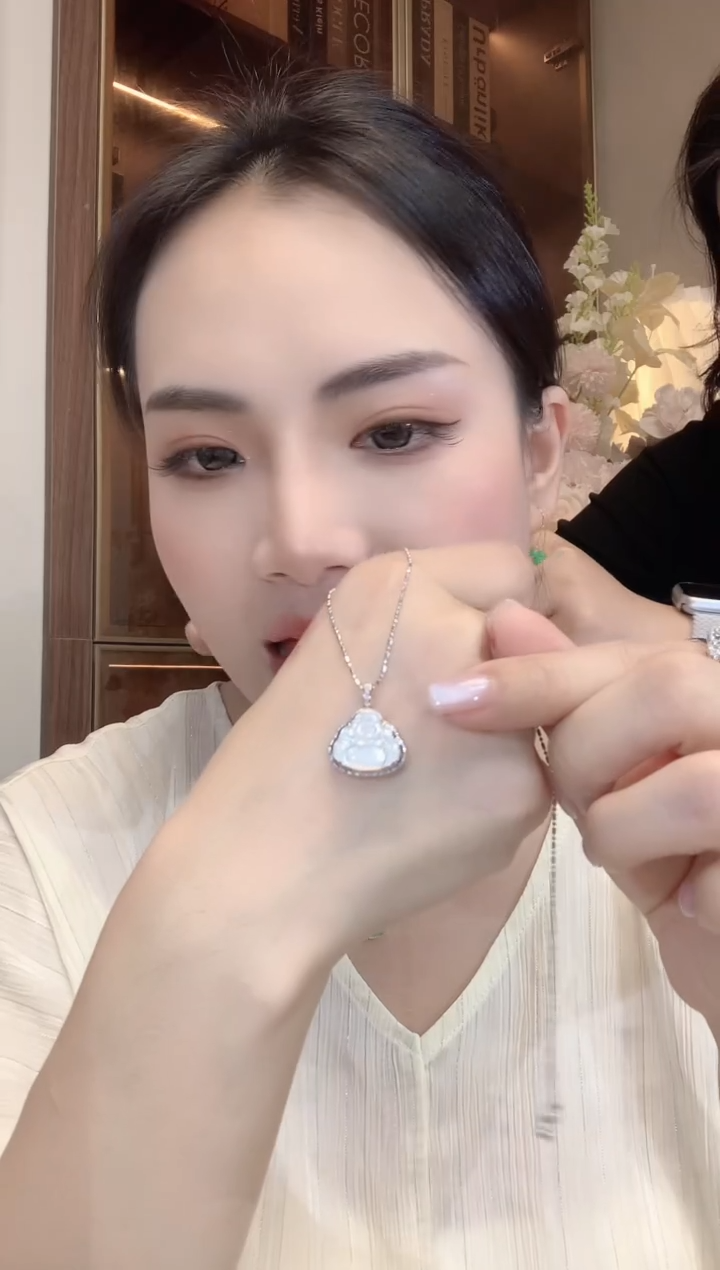 【闪购商品】翡翠18K金镶嵌吊坠(不含链)A5