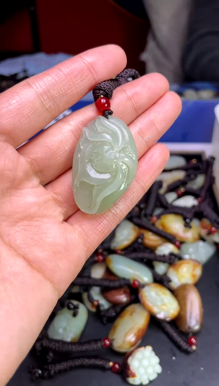 【闪购商品】和田玉颈饰未镶嵌123