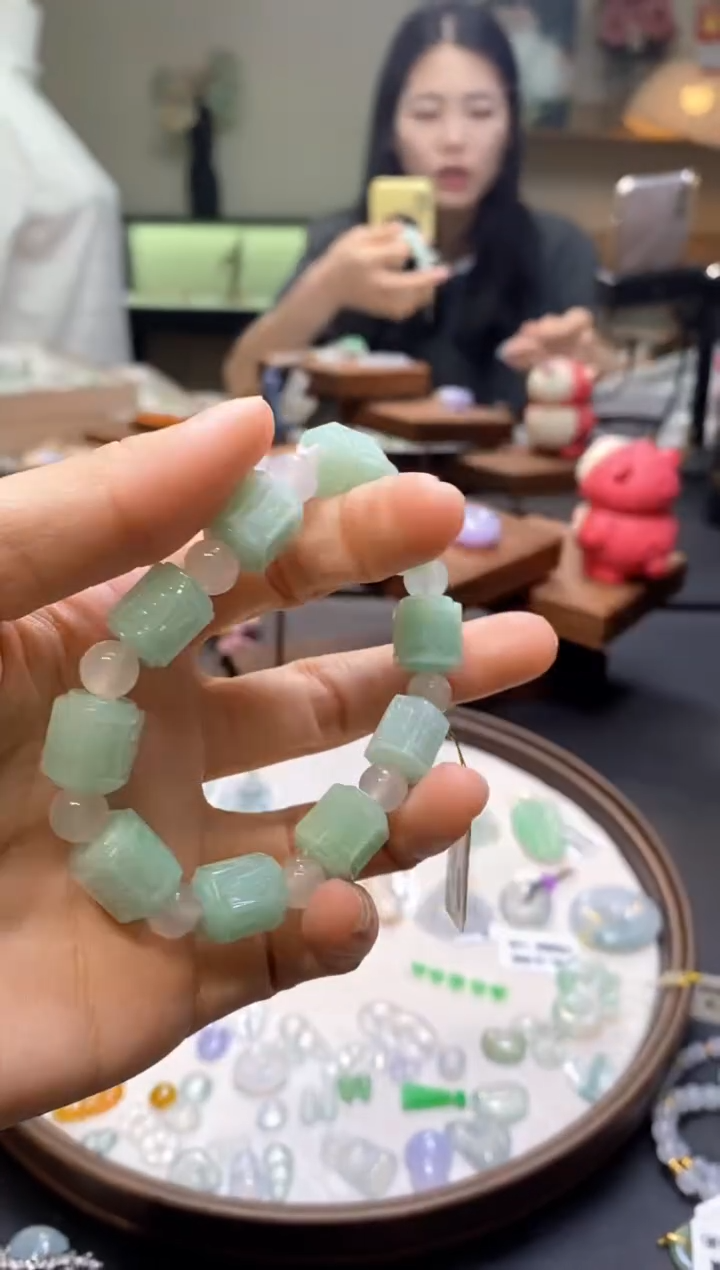 未镶嵌手链翡翠手串