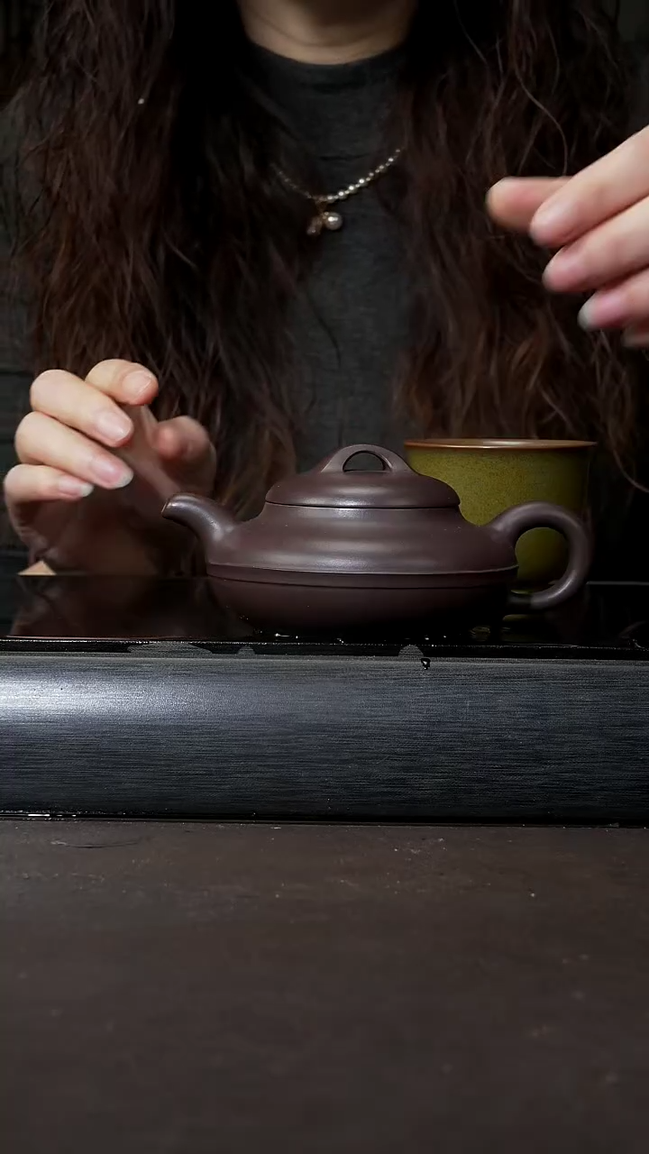 【闪购商品】紫砂茶杯线圆 紫茄泥 200cc 06