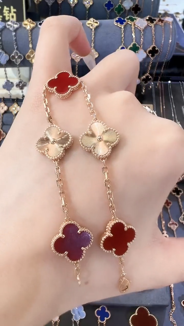 【闪购商品】玛瑙/玉髓手链18K金镶嵌18K红金手链