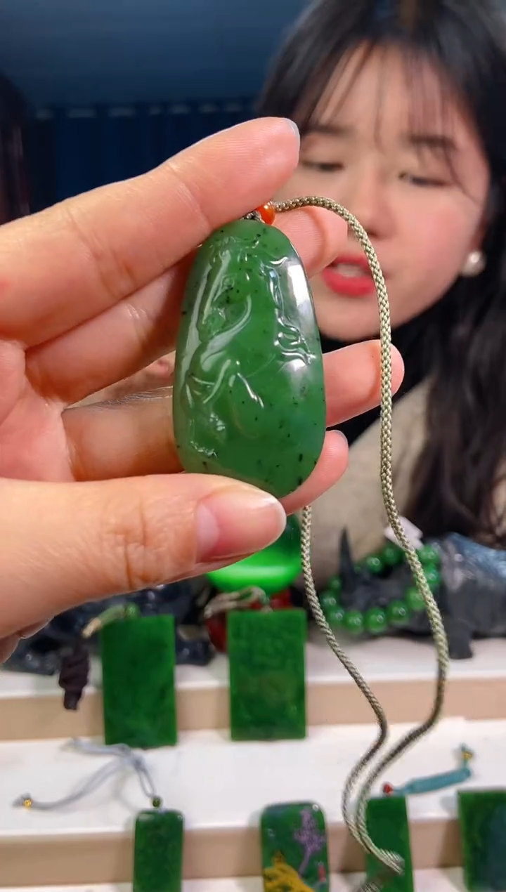 【闪购商品】和田玉挂件未镶嵌1