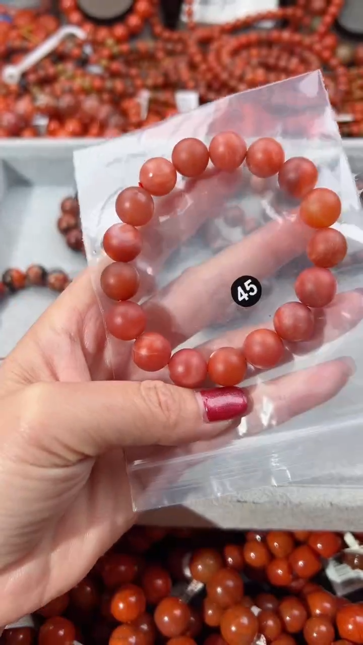 【闪购商品】南红玛瑙手串未镶嵌12+