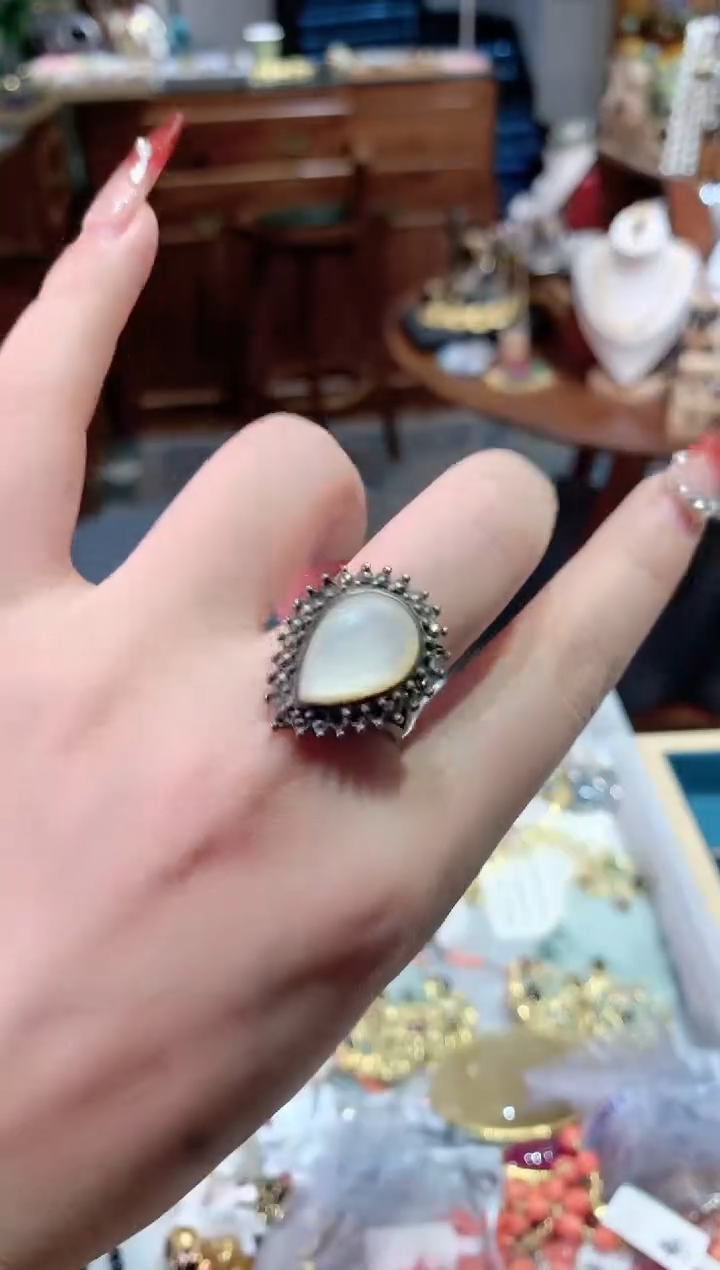 【闪购商品】瓷片楚楚中古珠宝甄选不退换