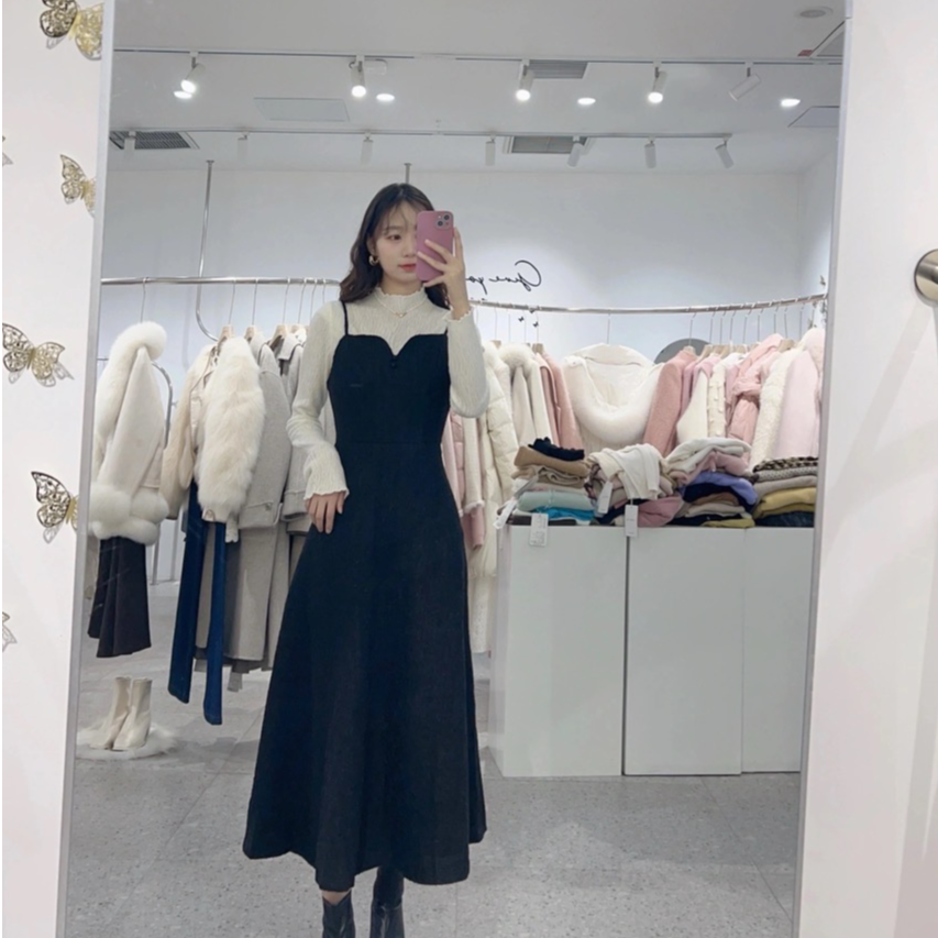 V领简约吊带连衣裙