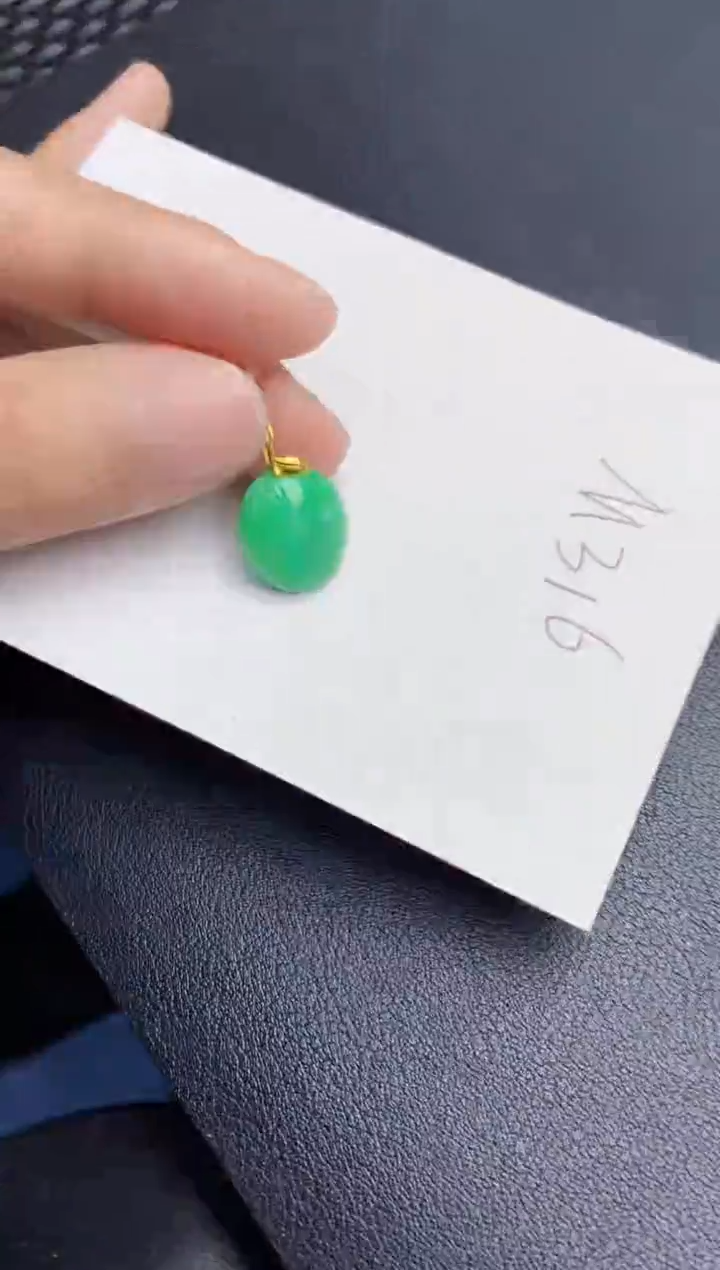 【闪购商品】翡翠颈饰18K金镶嵌000000000