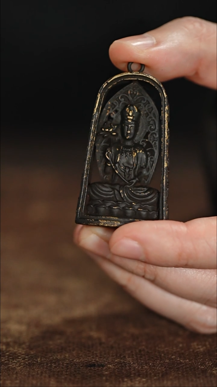 ·茅****花高5.8宽2.8。   