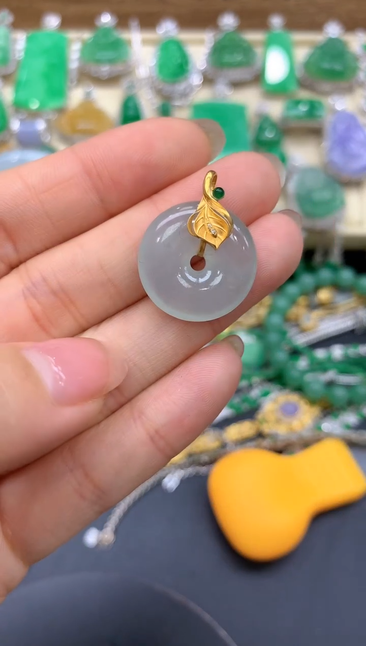 【闪购商品】翡翠颈饰18K金镶嵌281-中国好珍宝