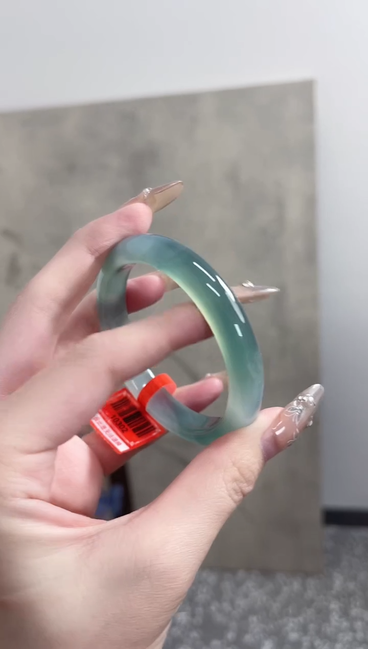 【闪购商品】玛瑙/玉髓手镯未镶嵌55-56圈 需要包容