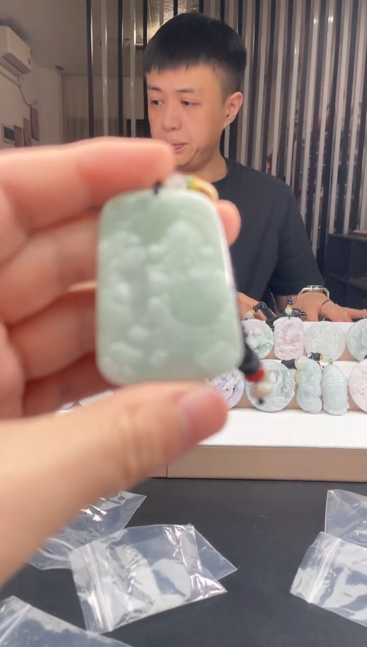 颈饰未镶嵌翡翠25/12/5/.732