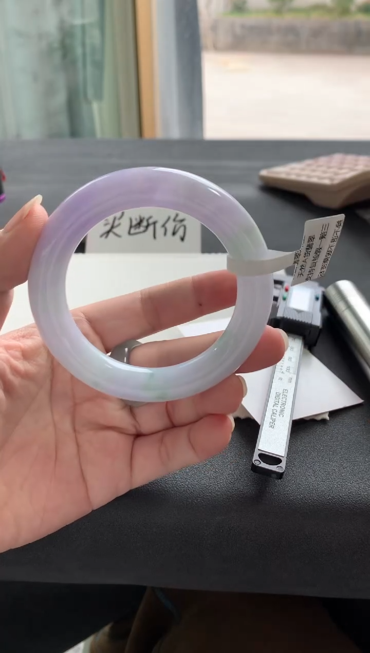 【闪购商品】翡翠手镯未镶嵌55.9圆条Y1314买断