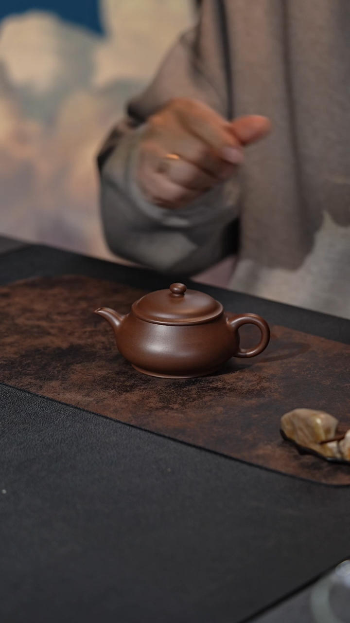 【闪购商品】紫泥茶壶明炉 11111111111