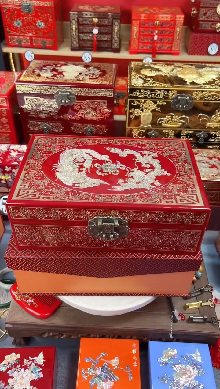 【闪购商品】28厘米大空间双层掐丝螺钿酒红色龙凤呈祥