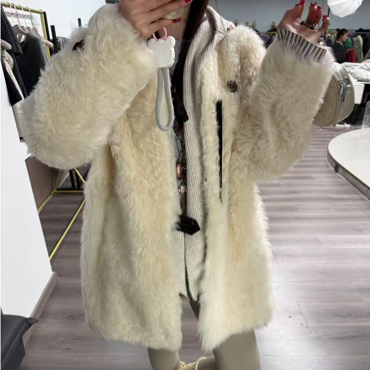 进口托斯卡纳卷毛皮毛一体女外套