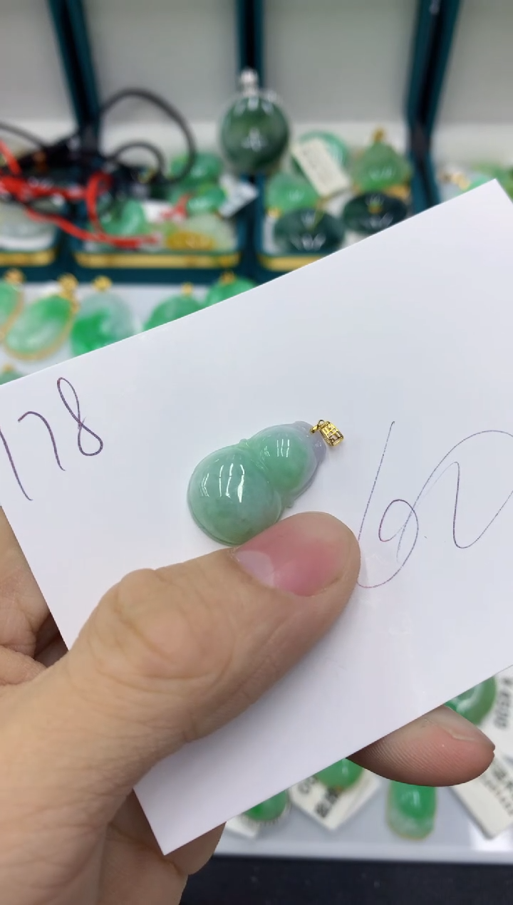 【闪购商品】翡翠颈饰18K金镶嵌1111111111