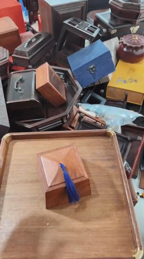 【闪购商品】香榧木HL  零食盒